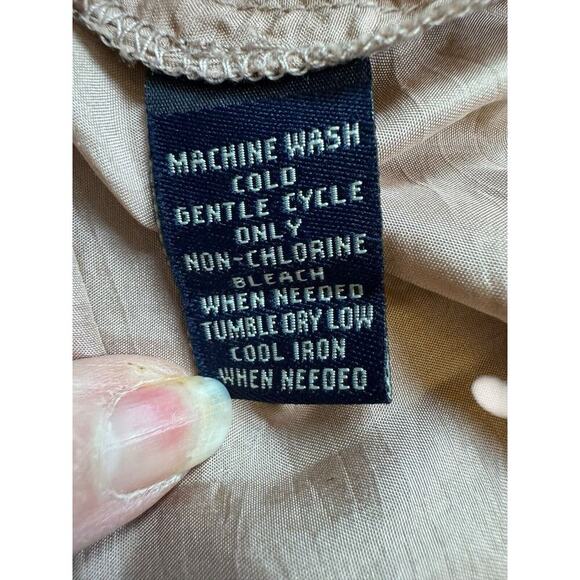 100% Silk American Eagle Outfitters Camisole‎ Size 0 EUC - Picture 5 of 5